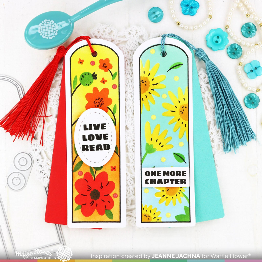 Waffle Flower - Round Floral Bookmark Duo Stencil