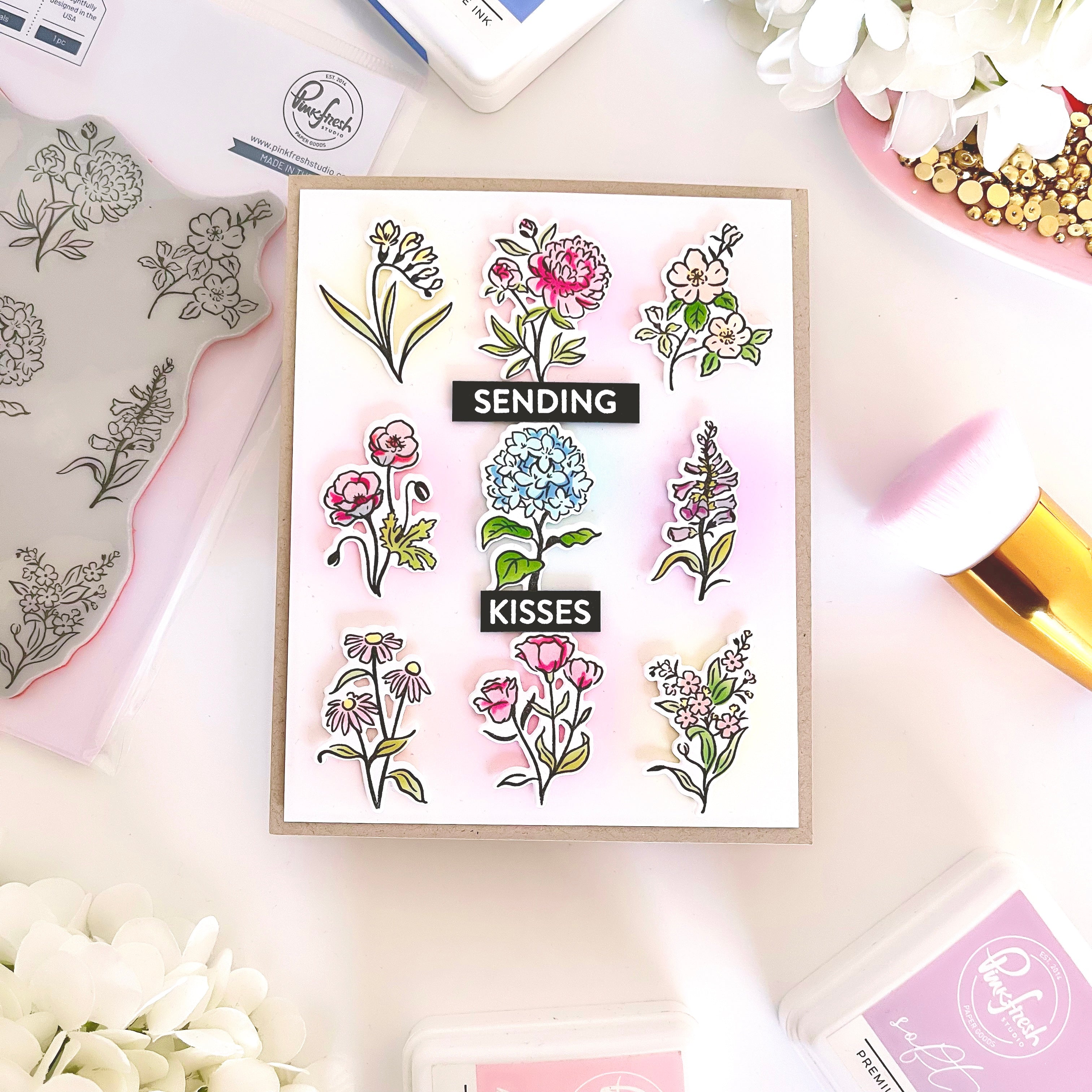 Pinkfresh Studio - Beautiful Botanicals Stencils