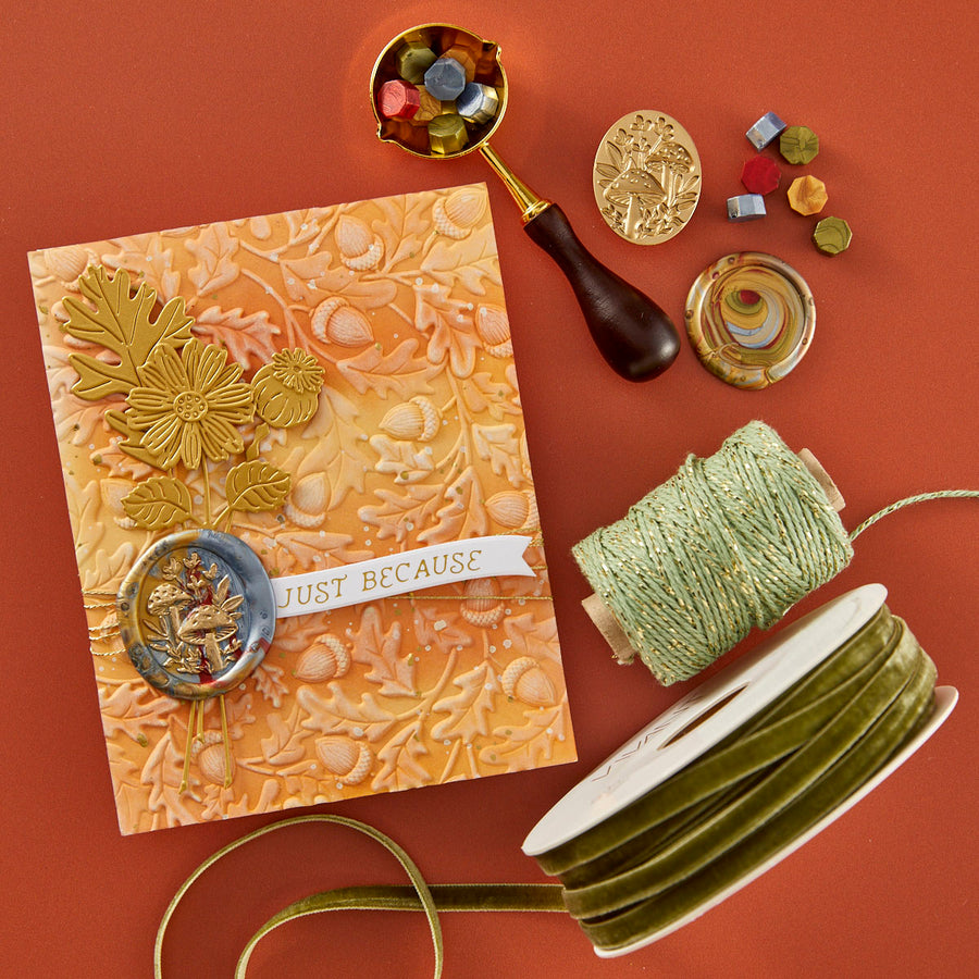 Spellbinders - Oak Forest 3D Embossing Folder from the Falling Leaves Collection