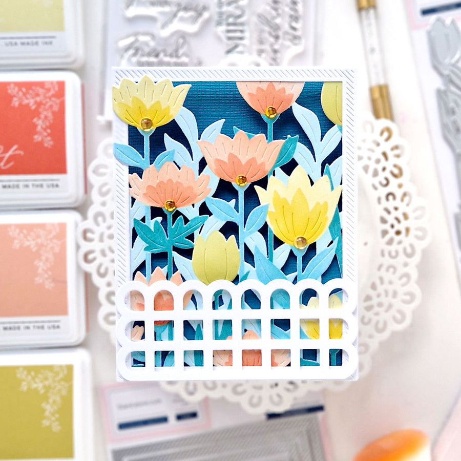 Pinkfresh Studio - Floral Field Stencils